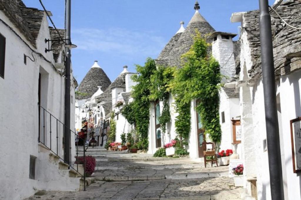 Trulli Aurasia Ostuni Exterior photo